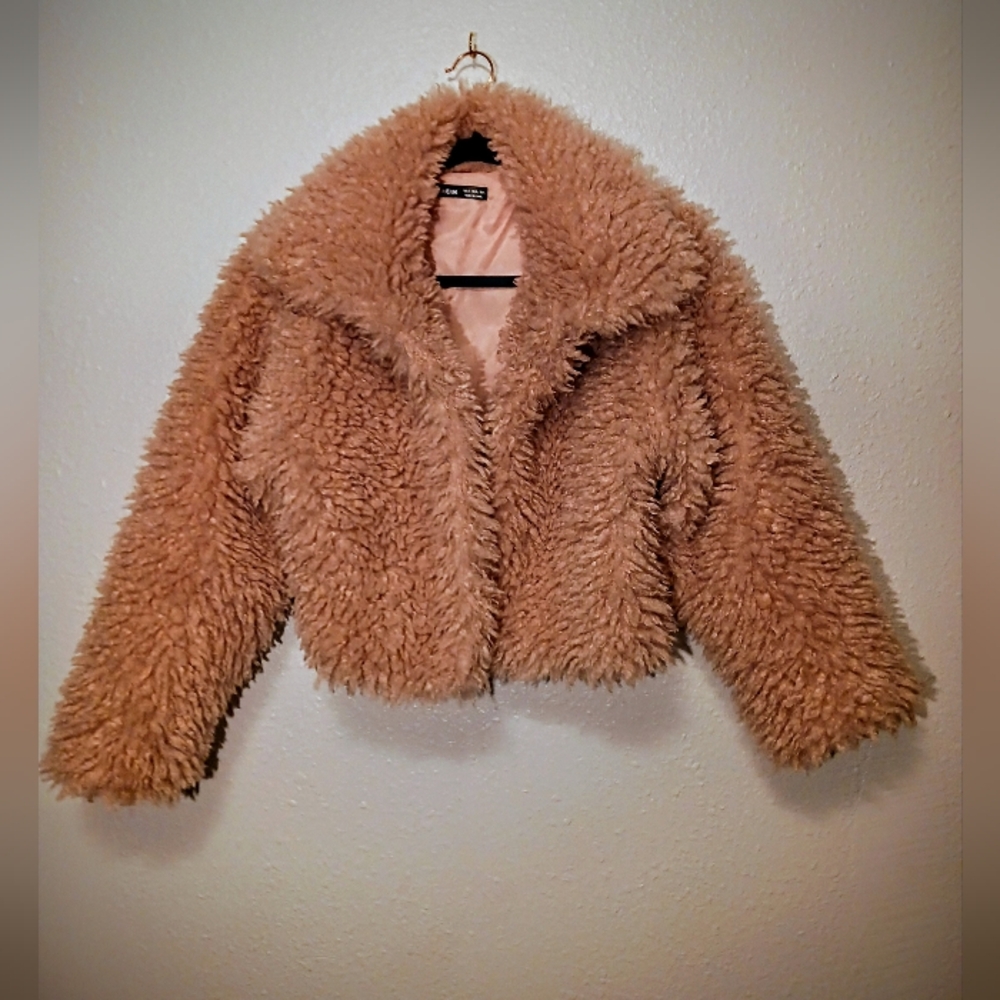 NWOT Shein Dusty Pink Oversized Fluffy Faux Fur Coat Size Small